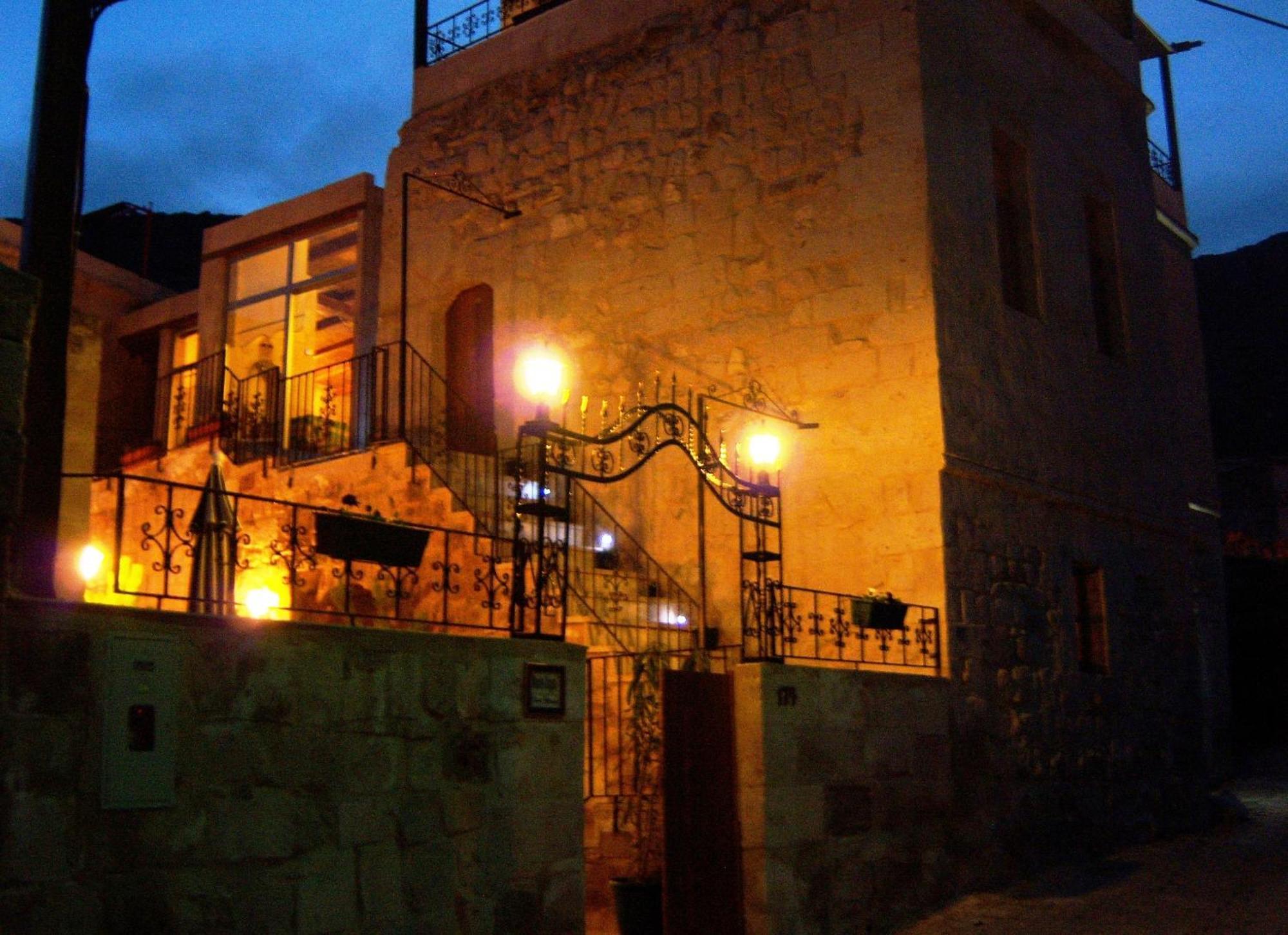Bed and Breakfast Monte Cappa Cave House Ургуп Экстерьер фото